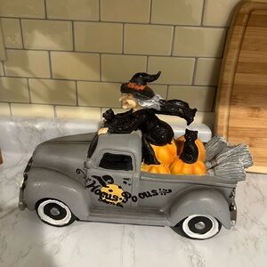 Halloween witch hocus pocus